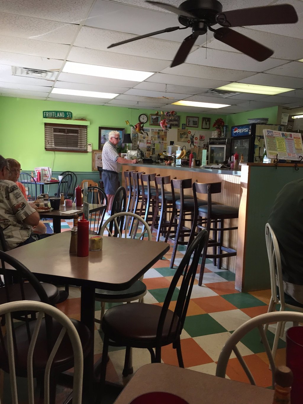 Fruitland Park Cafe